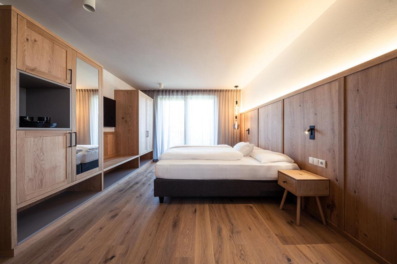 B&B Boutiquehotel Clara Μπρούνικο Εξωτερικό φωτογραφία