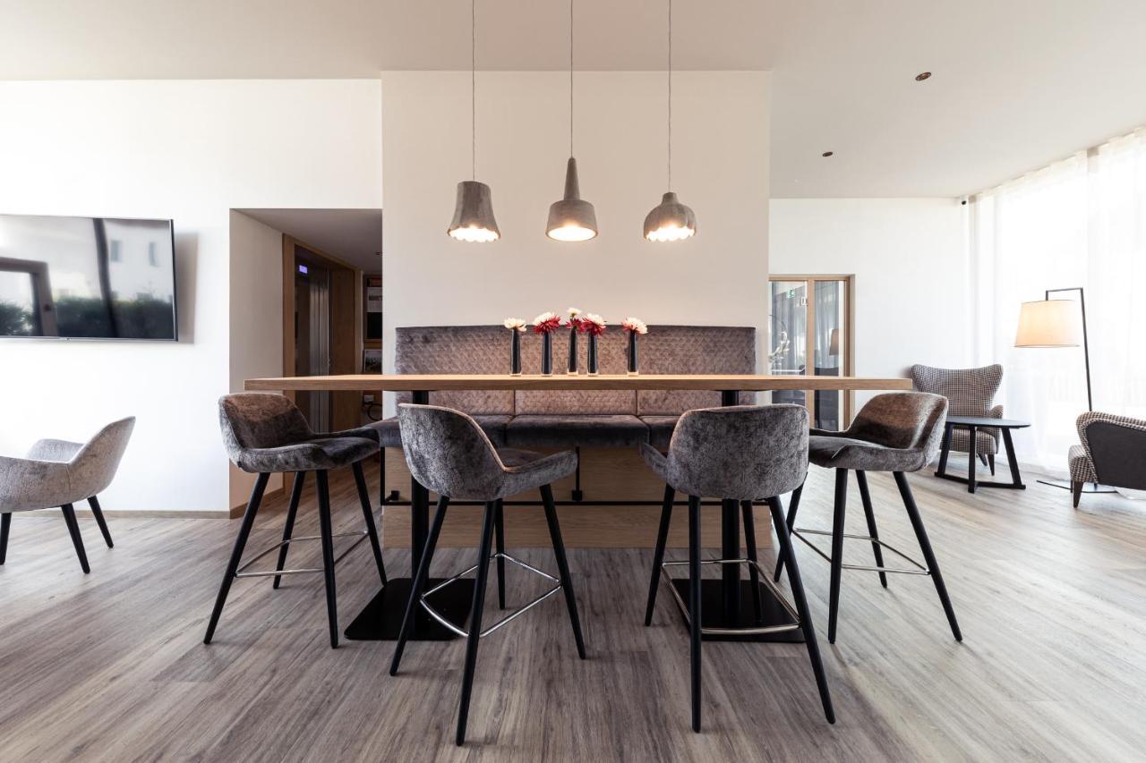 B&B Boutiquehotel Clara Μπρούνικο Εξωτερικό φωτογραφία